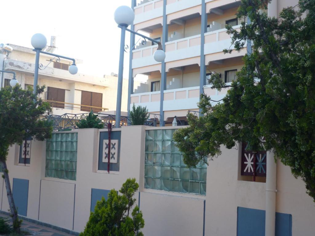 Rainbow Hotel Rhodes City Екстериор снимка