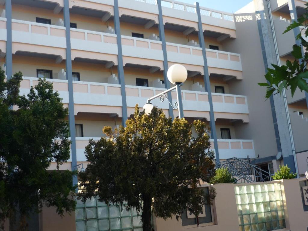Rainbow Hotel Rhodes City Екстериор снимка
